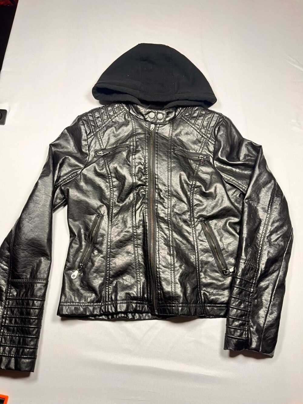 Maralyn & Me Black Faux Leather Hooded Moto Jacket M Quilted Biker Coat Y2K - Picture 3 of 10